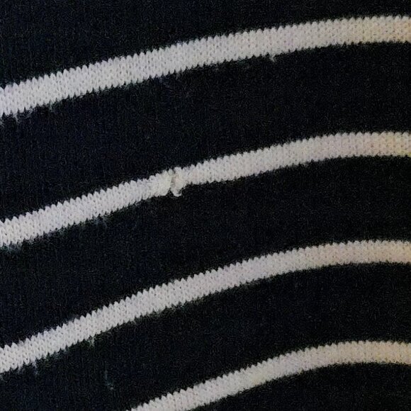 E Hanger M Bow Tie Sweater with Suede Patches - Picture 6 of 6